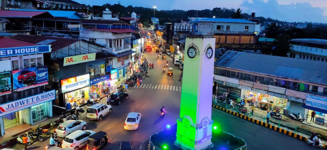 Hotel Landmark Port Blair Esterno foto